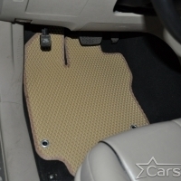 Автомобильные коврики EVA на Toyota Venza (2008-2012)